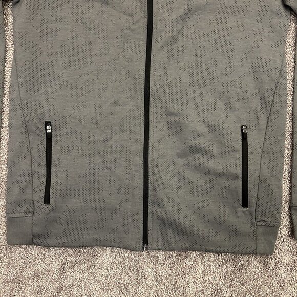 Umbro Kids Tech Soccer Full Zip Jacket Size XL (16/18) Gray Zipped Pockets NWT - Picture 5 of 14